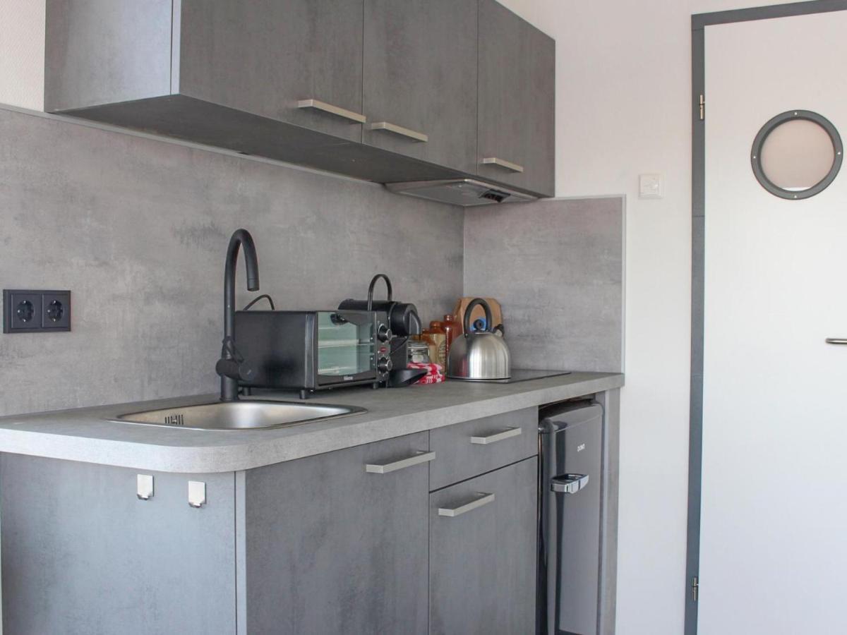 ホテル Tiny Houseboat Parel I - Airco Uitgeest エクステリア 写真