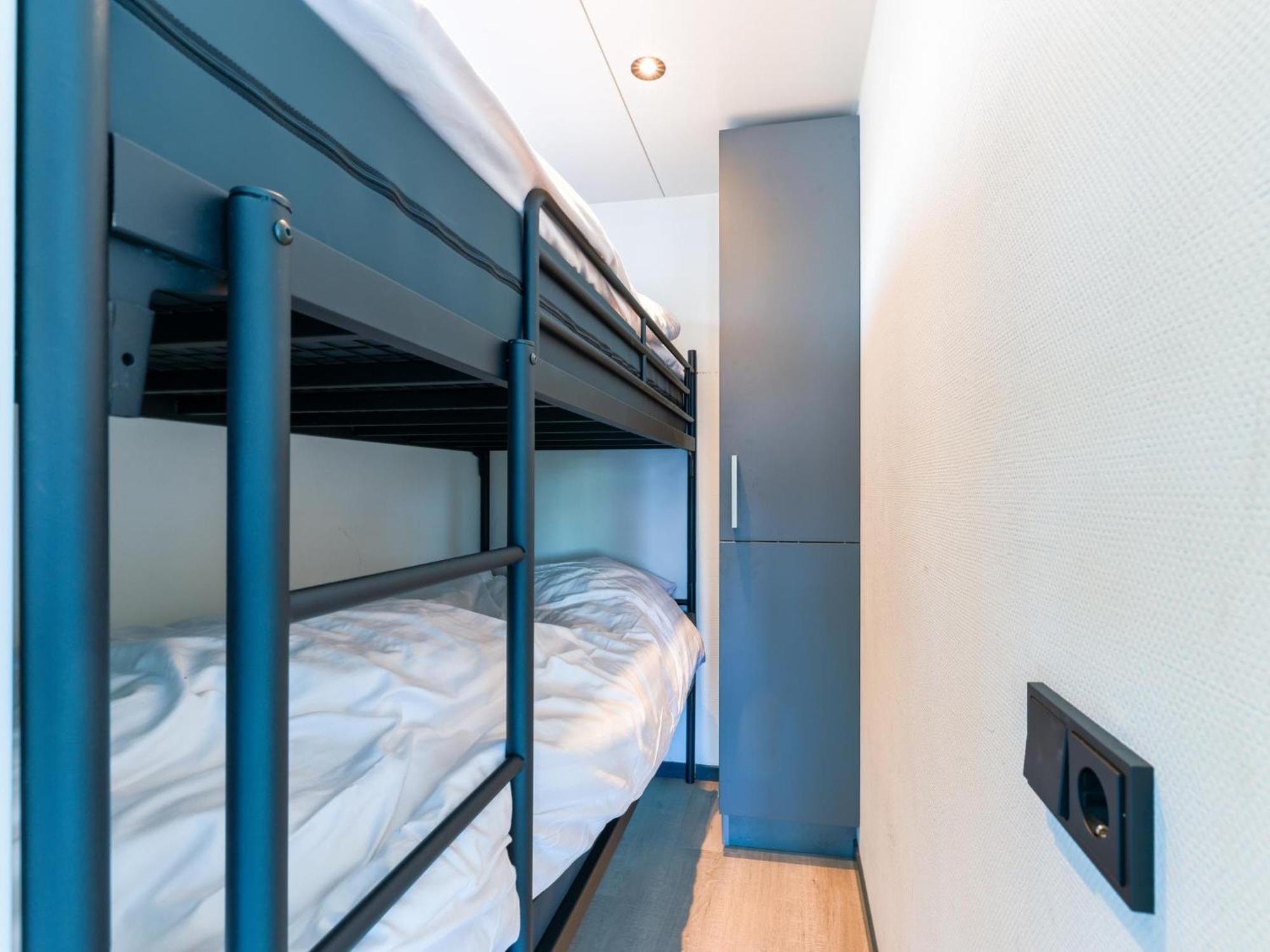 ホテル Tiny Houseboat Parel I - Airco Uitgeest エクステリア 写真