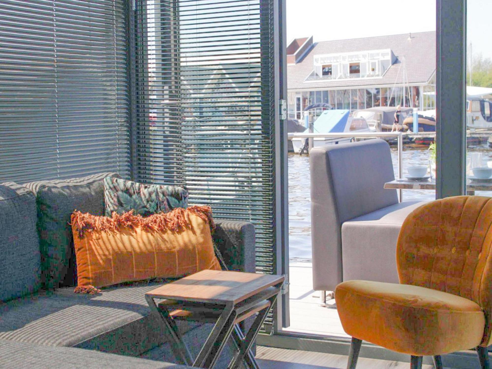 ホテル Tiny Houseboat Parel I - Airco Uitgeest エクステリア 写真